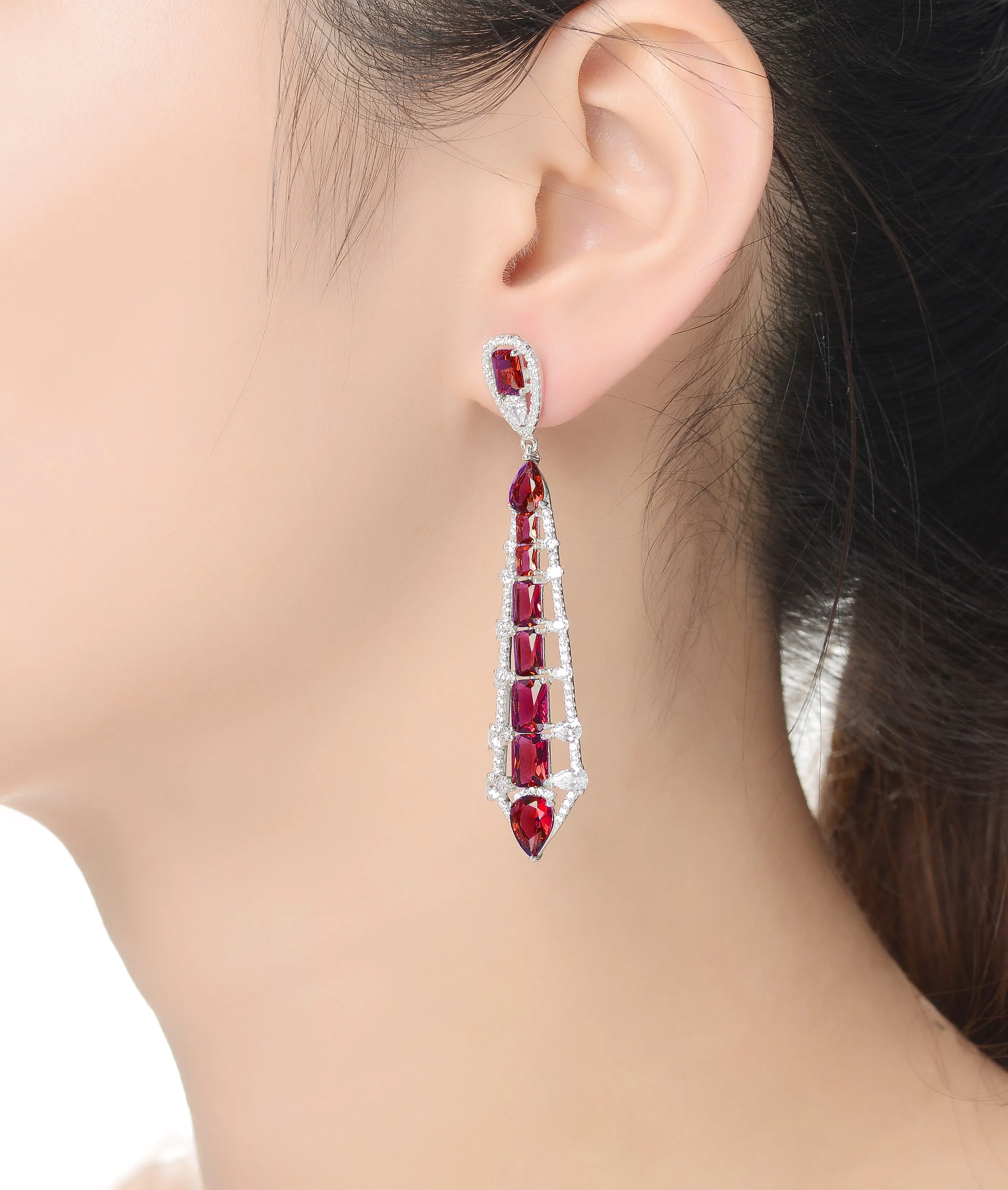 Déco Palais Geometric Drop Earrings